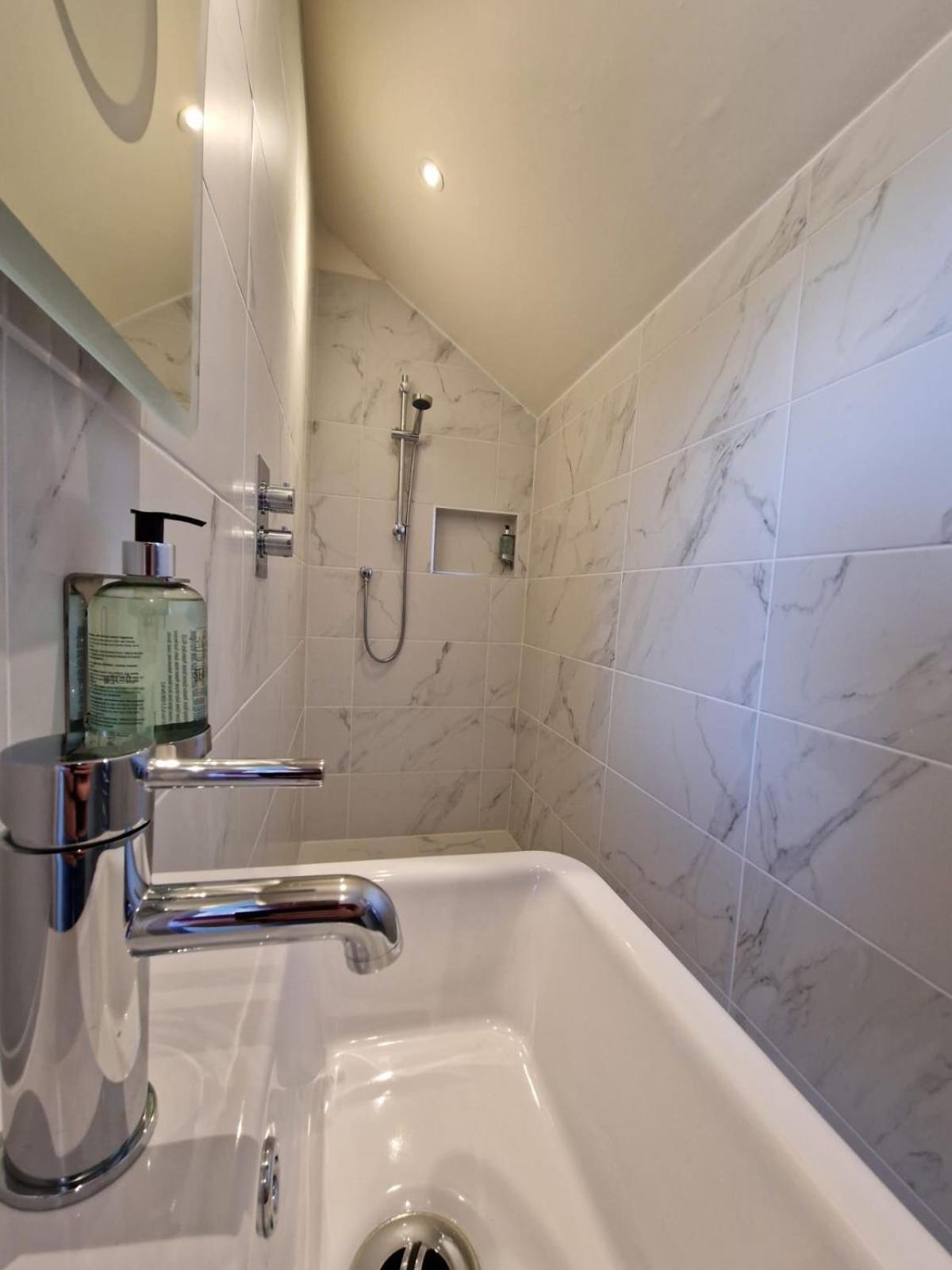 Beinn Mhor Lodge, 63 Culduthel Road Inverness Ngoại thất bức ảnh