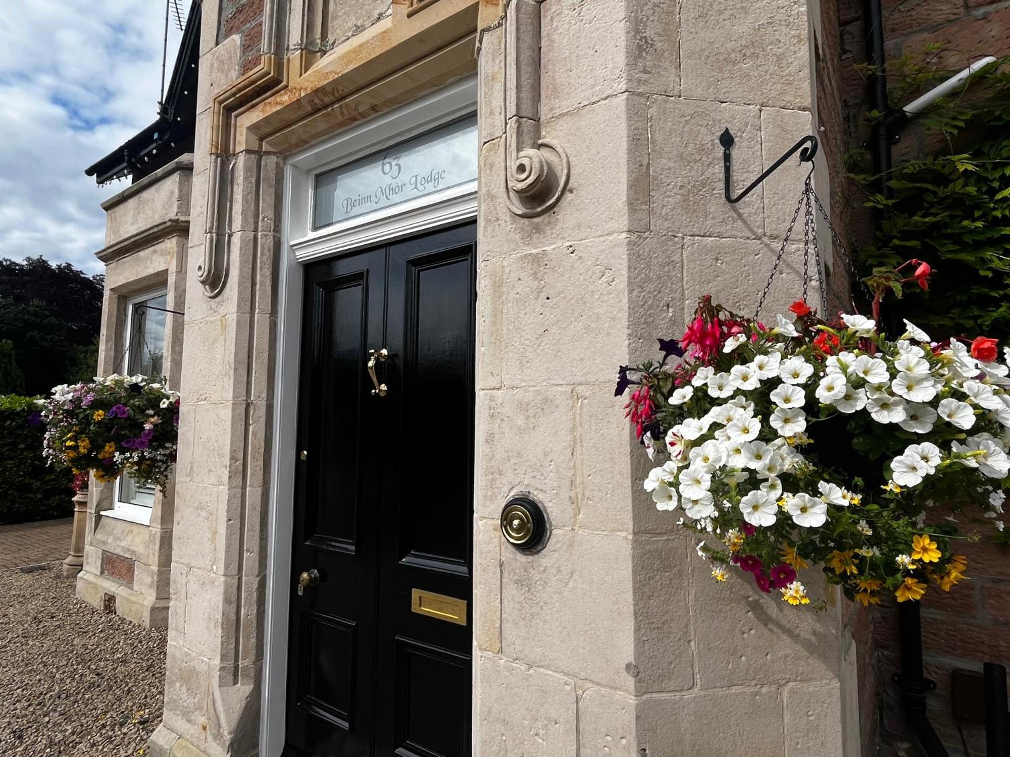Beinn Mhor Lodge, 63 Culduthel Road Inverness Ngoại thất bức ảnh