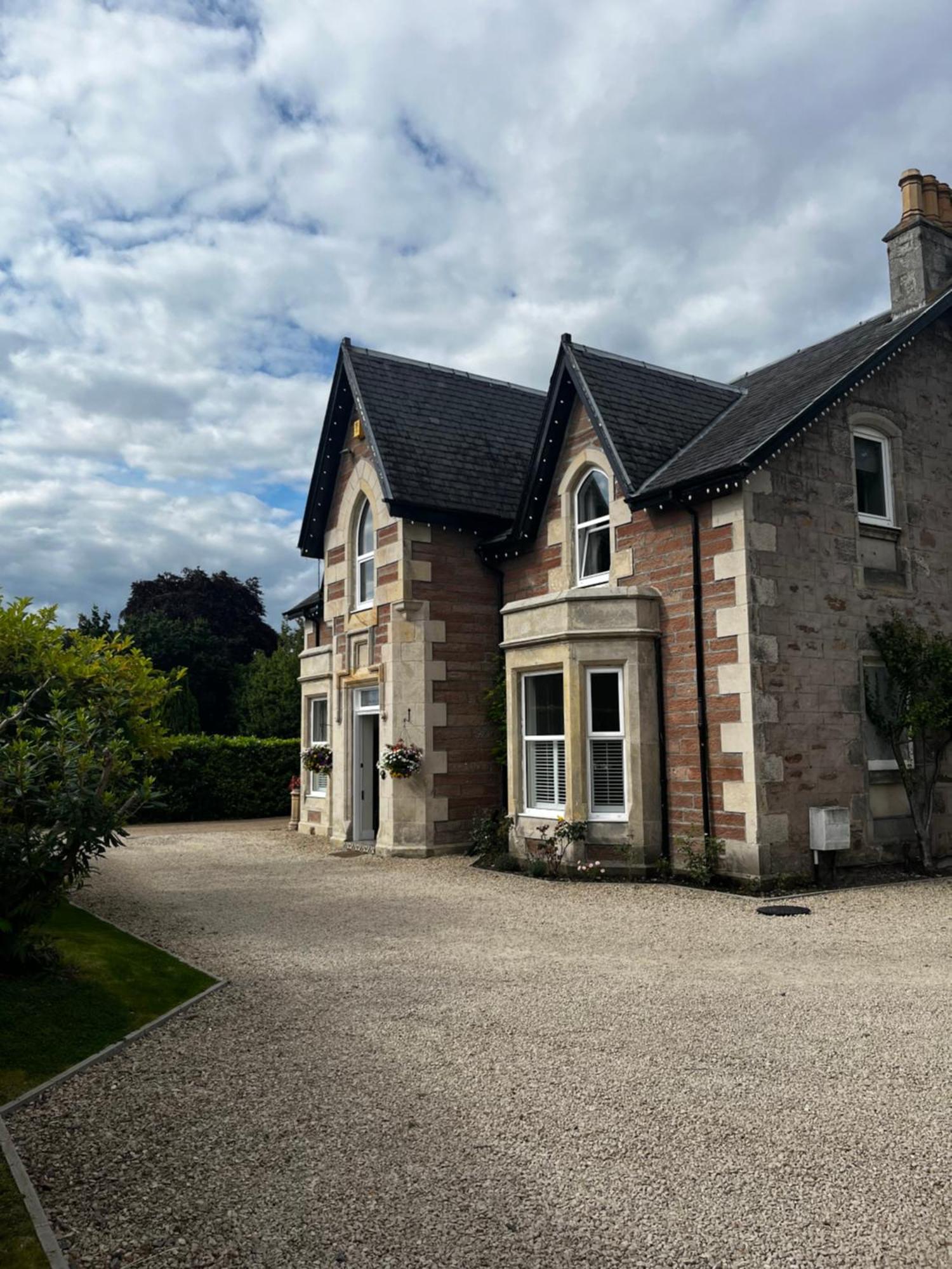 Beinn Mhor Lodge, 63 Culduthel Road Inverness Ngoại thất bức ảnh