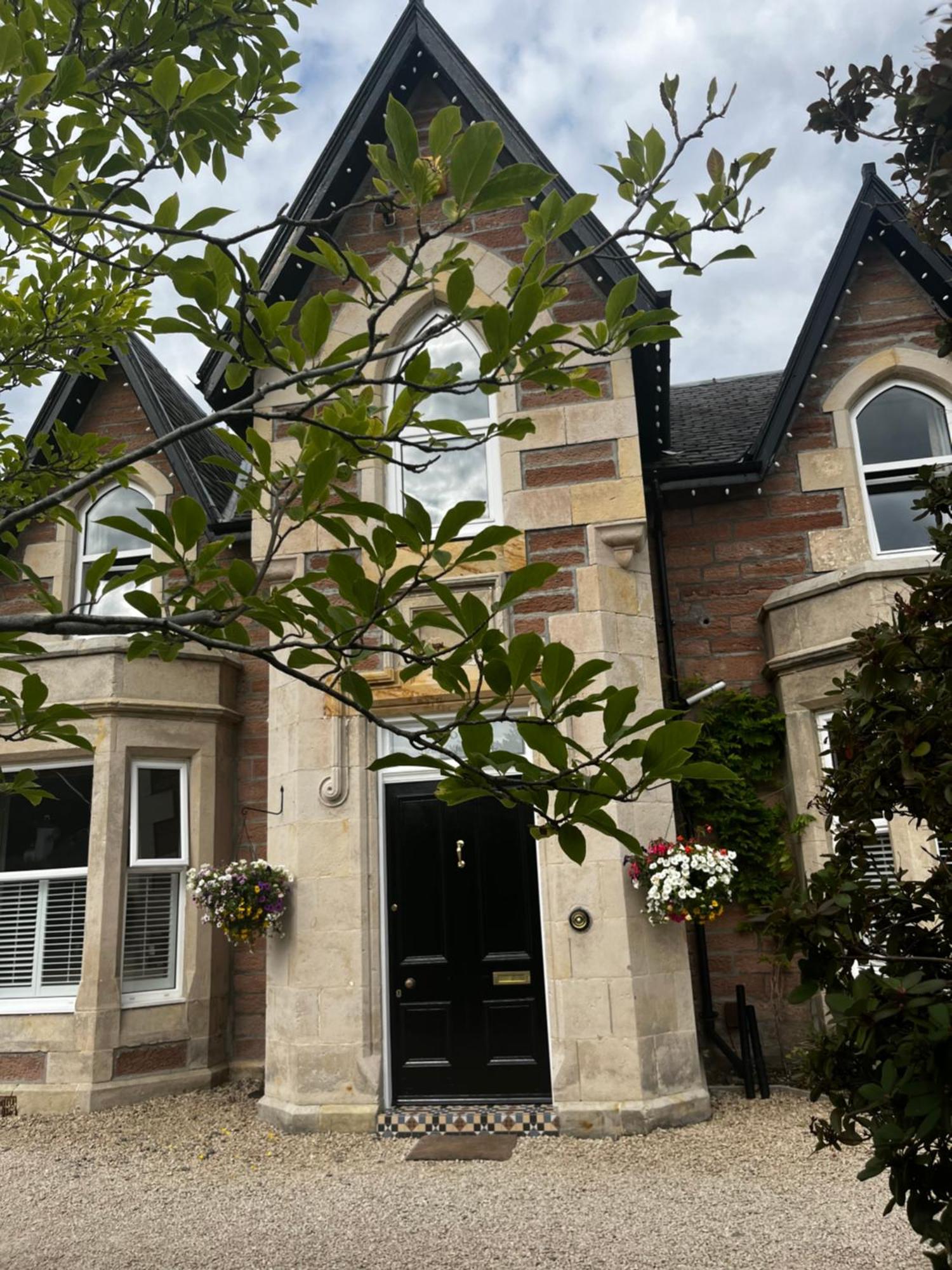 Beinn Mhor Lodge, 63 Culduthel Road Inverness Ngoại thất bức ảnh